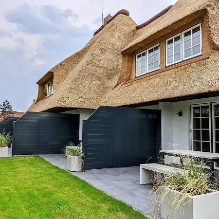 Beach-lodge-8-og